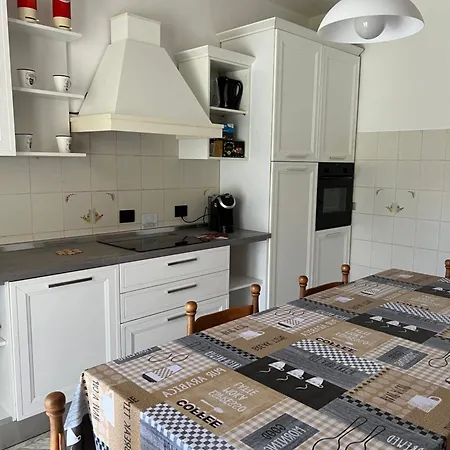 Valentina Bed & Breakfast Niardo